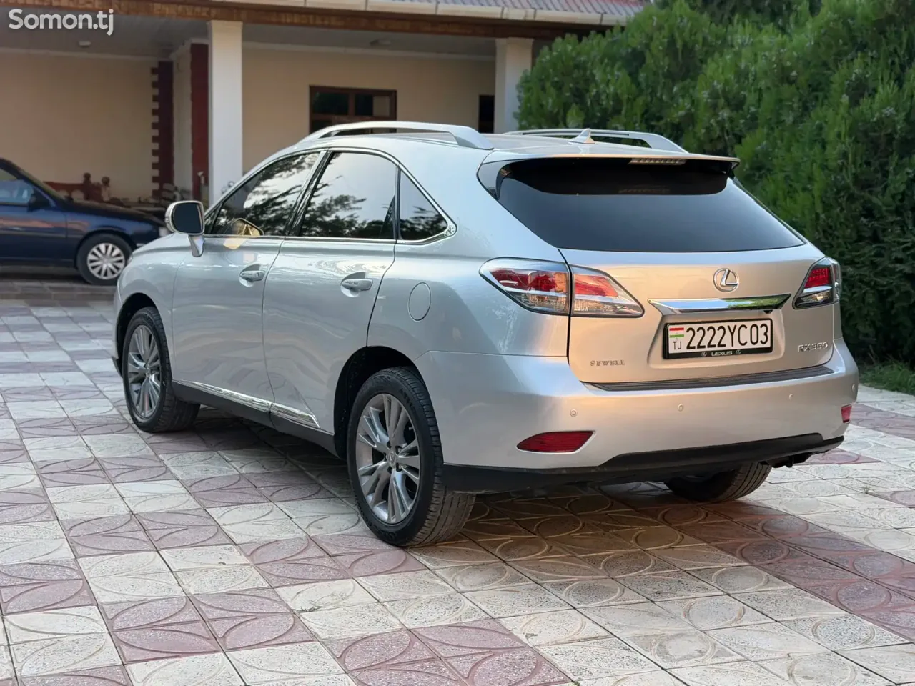 Lexus RX series 2013 · 3.5 AT