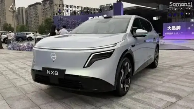 Nissan 100 NX 2026 · AT