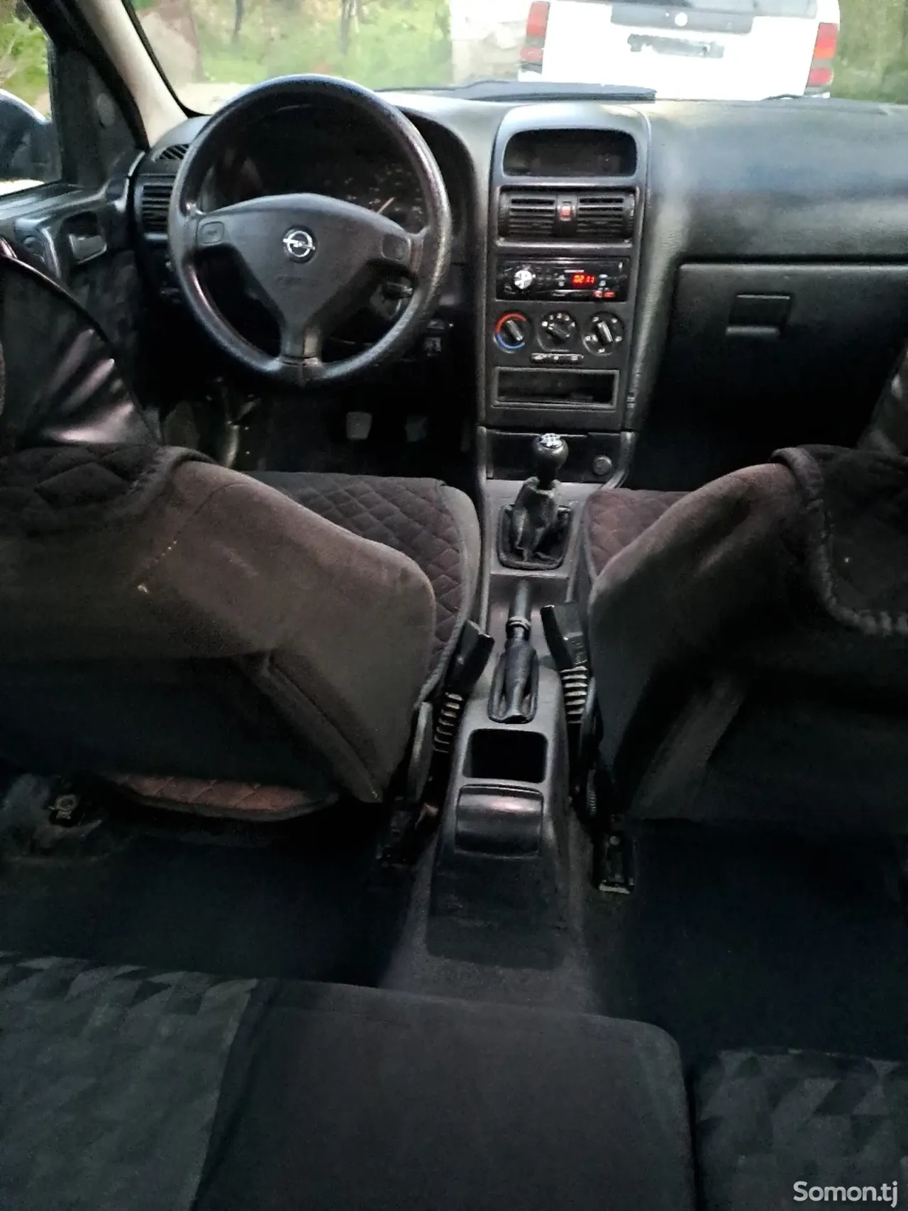 Opel Astra G 1998 · 1.6 MT