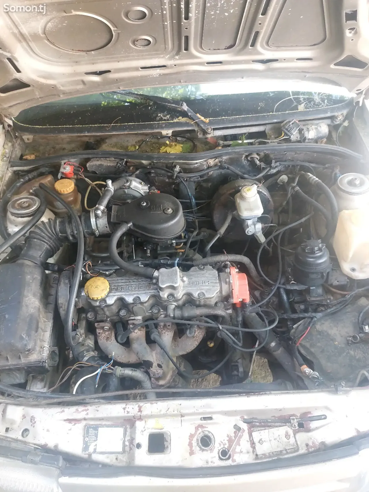 Opel Vectra A 1992 · 1.8 MT
