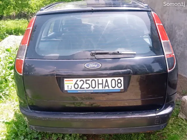 Ford Focus 2005 · 2.0 MT
