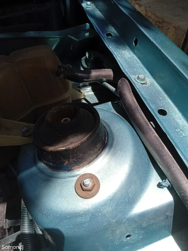Opel Astra F 1993 · 1.6 MT