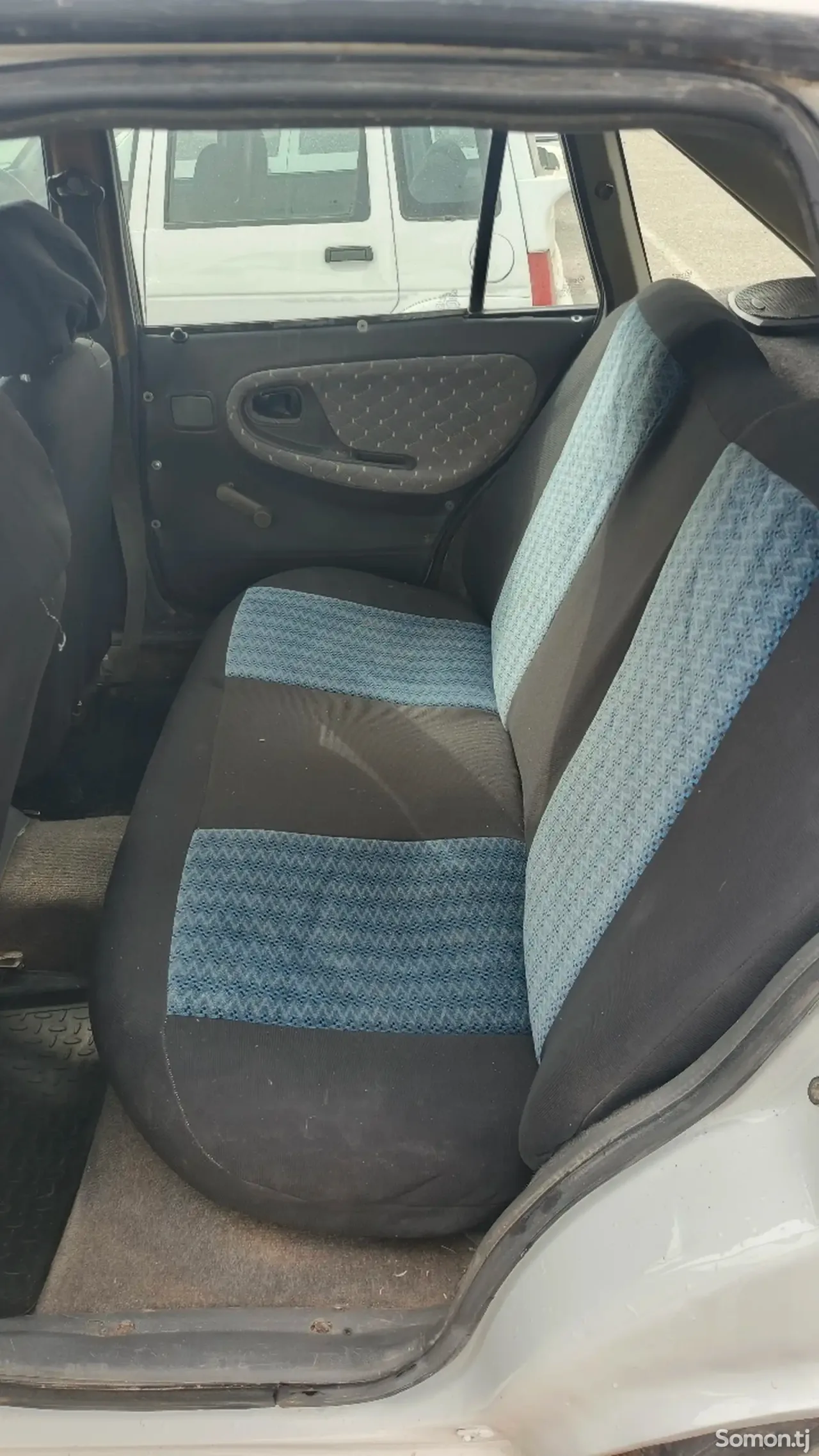 Daewoo Nexia 1996 · 1.5 MT