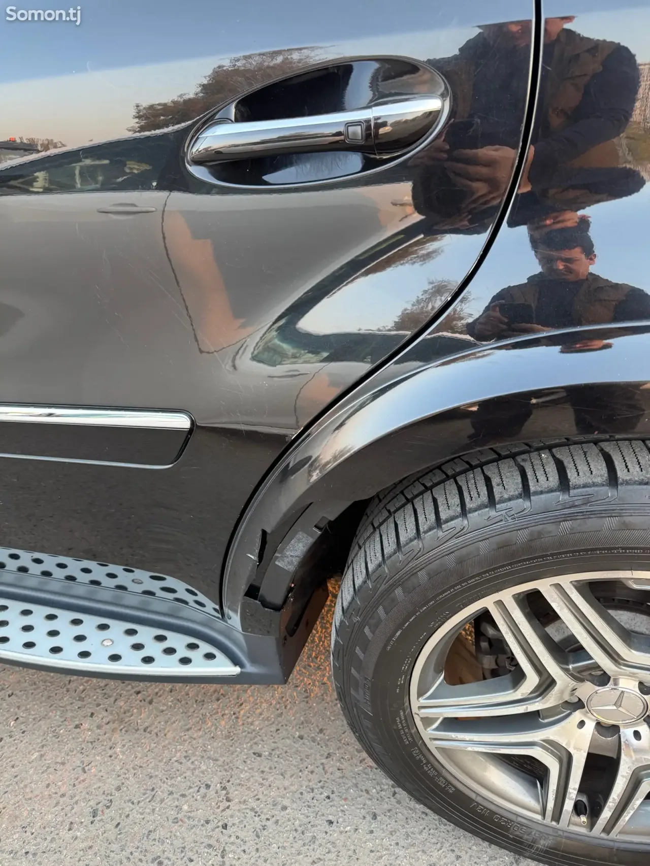 Mercedes-Benz GL class 2012 · 5.0 AT