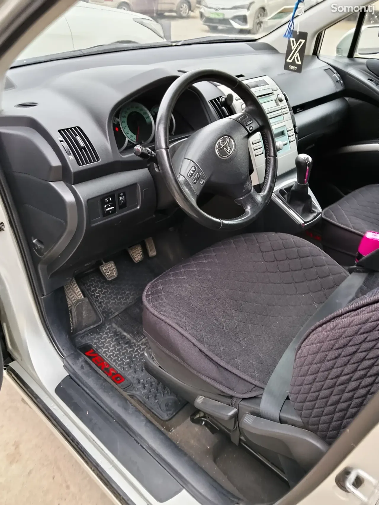 Toyota Corolla Verso 2006 · 1.8 MT