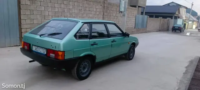 Lada (ВАЗ) 2109 2003 · 1.6 MT