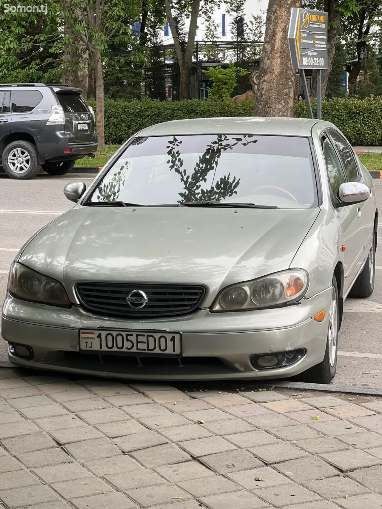 Nissan Maxima 2004 · 3.0 MT