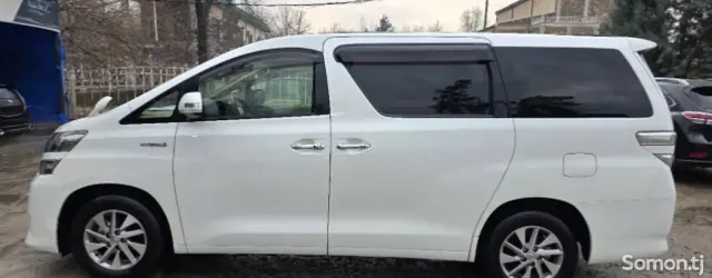 Toyota Vellfire 2014 · 2.4 AT