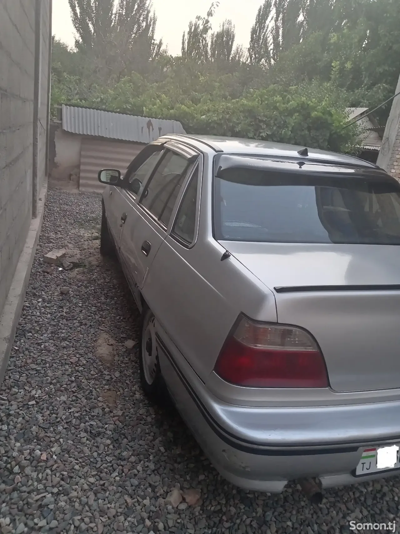 Daewoo Nexia 1995 · 1.5 MT