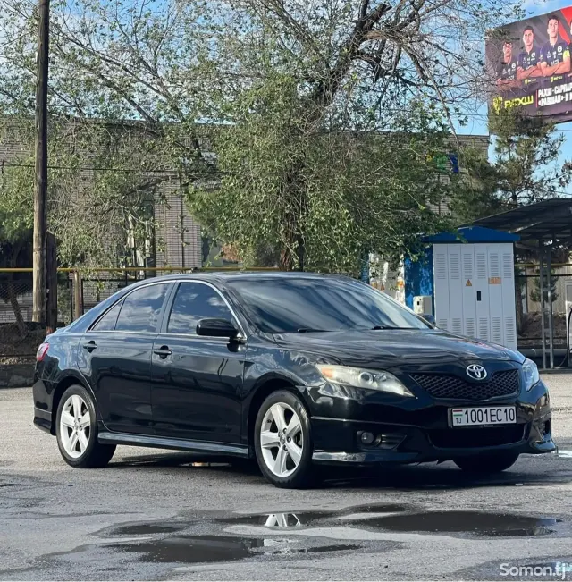 Toyota Camry 2011 · 2.5 AT