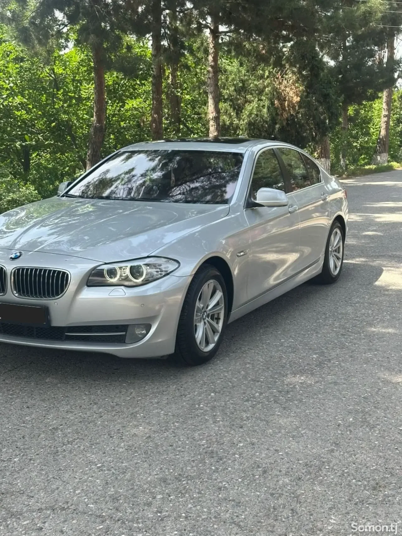 BMW 5 series 2011 · 2.0 AT