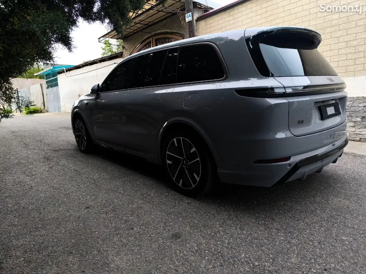 Li Auto (Lixiang) L9 2026 · 1.5 AT
