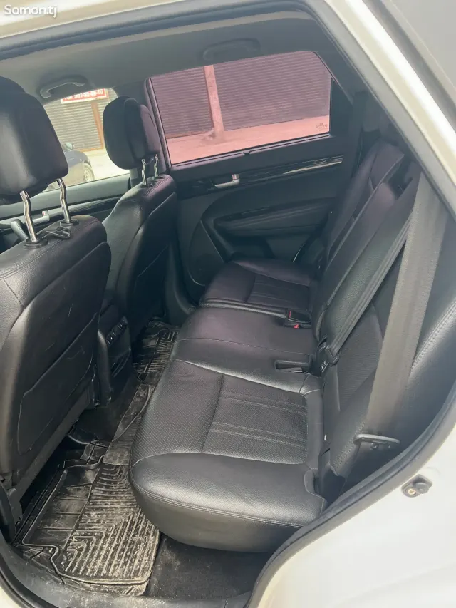 Kia Sorento 2014 · 2.2 AT