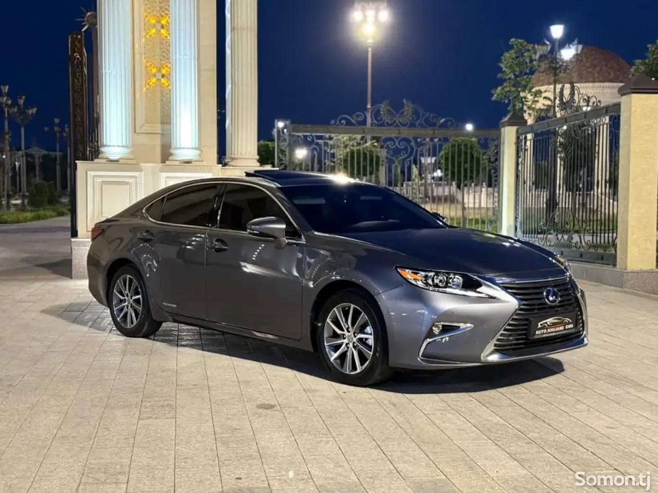 Lexus ES series 2016 · 3.0 AT