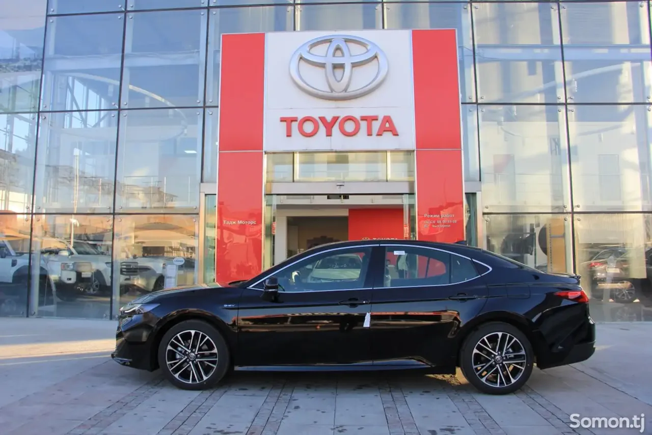 Toyota Camry 2025 · 2.5 CVT