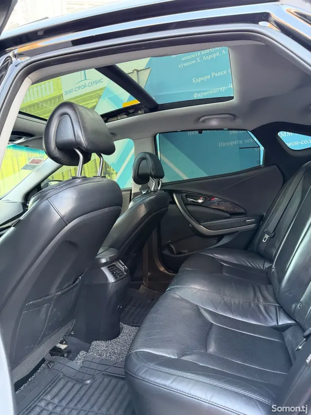 Hyundai Grandeur 2014 · 2.4 AT
