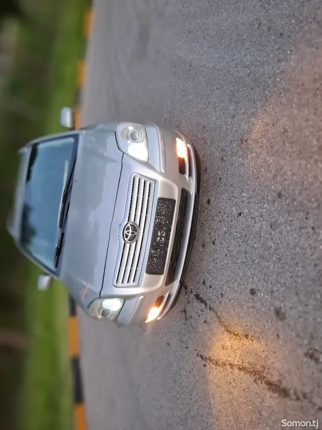 Toyota Avensis 2006 · 1.8 MT