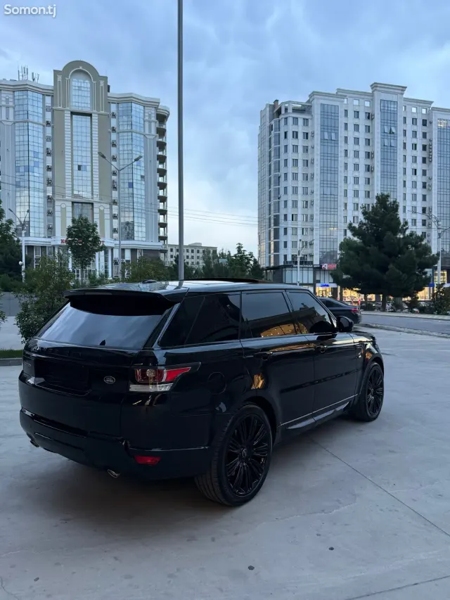 Land Rover Range Rover Sport 2015 · 4.4 AT