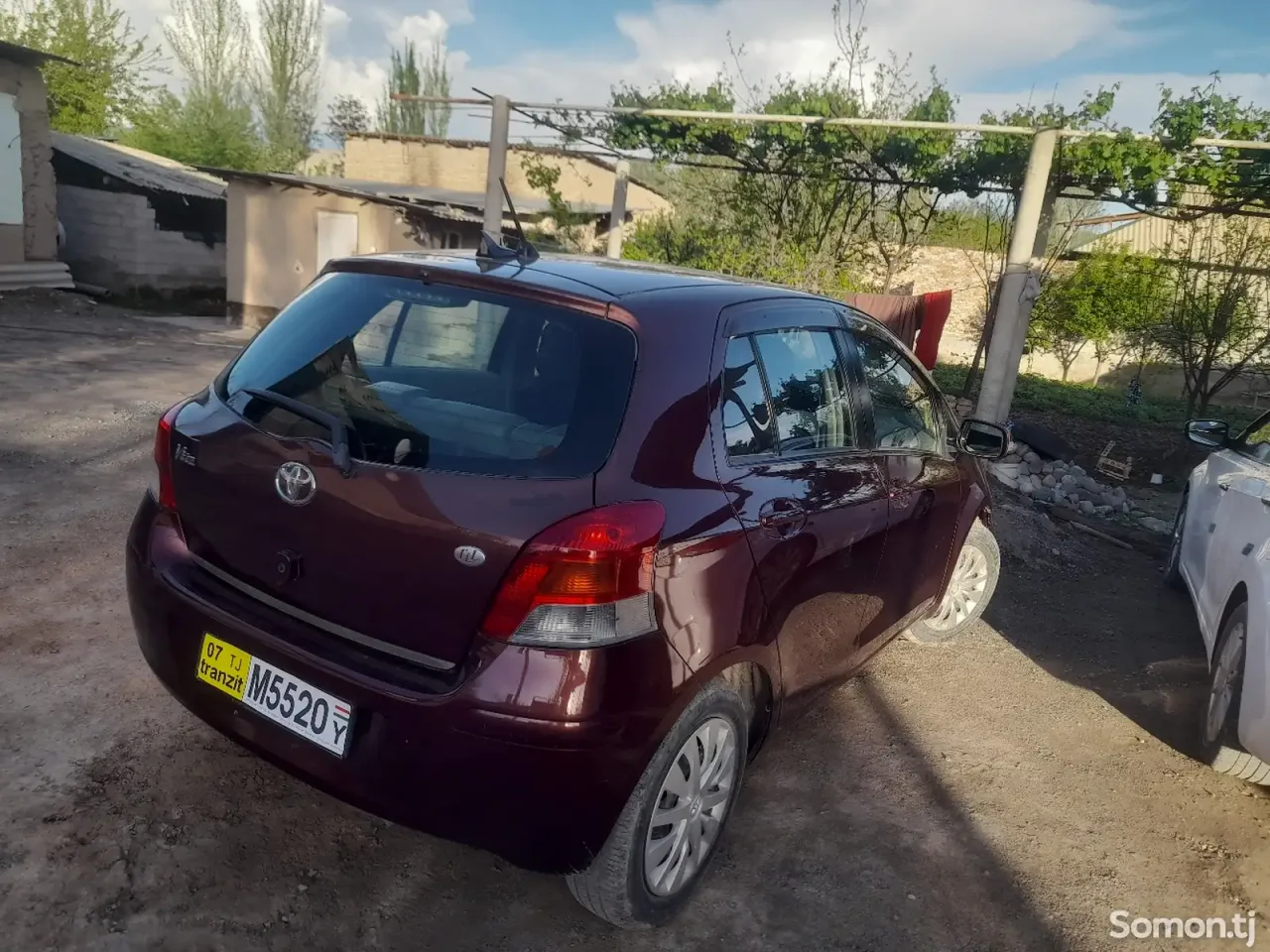 Toyota Vitz 2008 · 1.5 AT