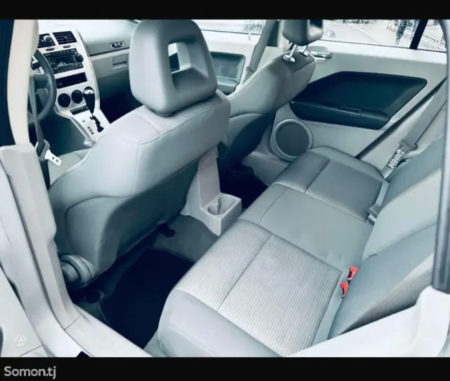 Dodge Caliber 2008 · 2.0 AT
