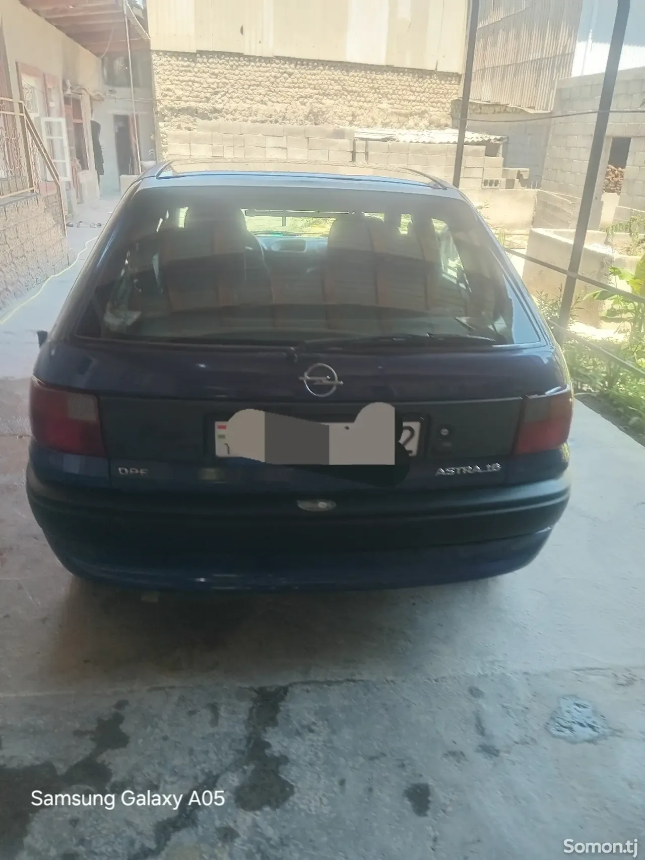 Opel Astra F 1996 · 1.6 MT