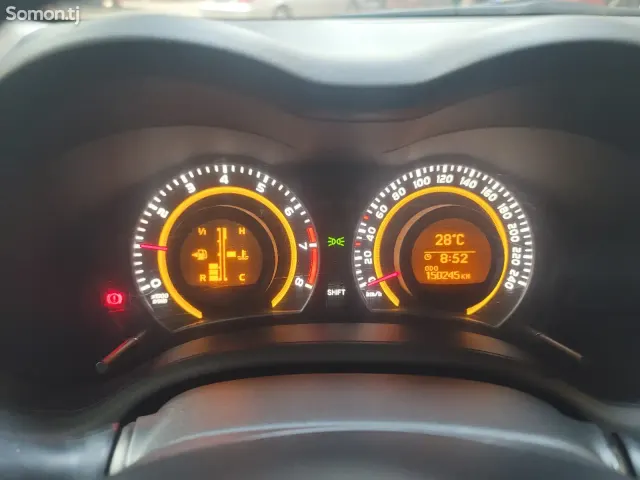 Toyota Corolla 2012 · 1.6 MT