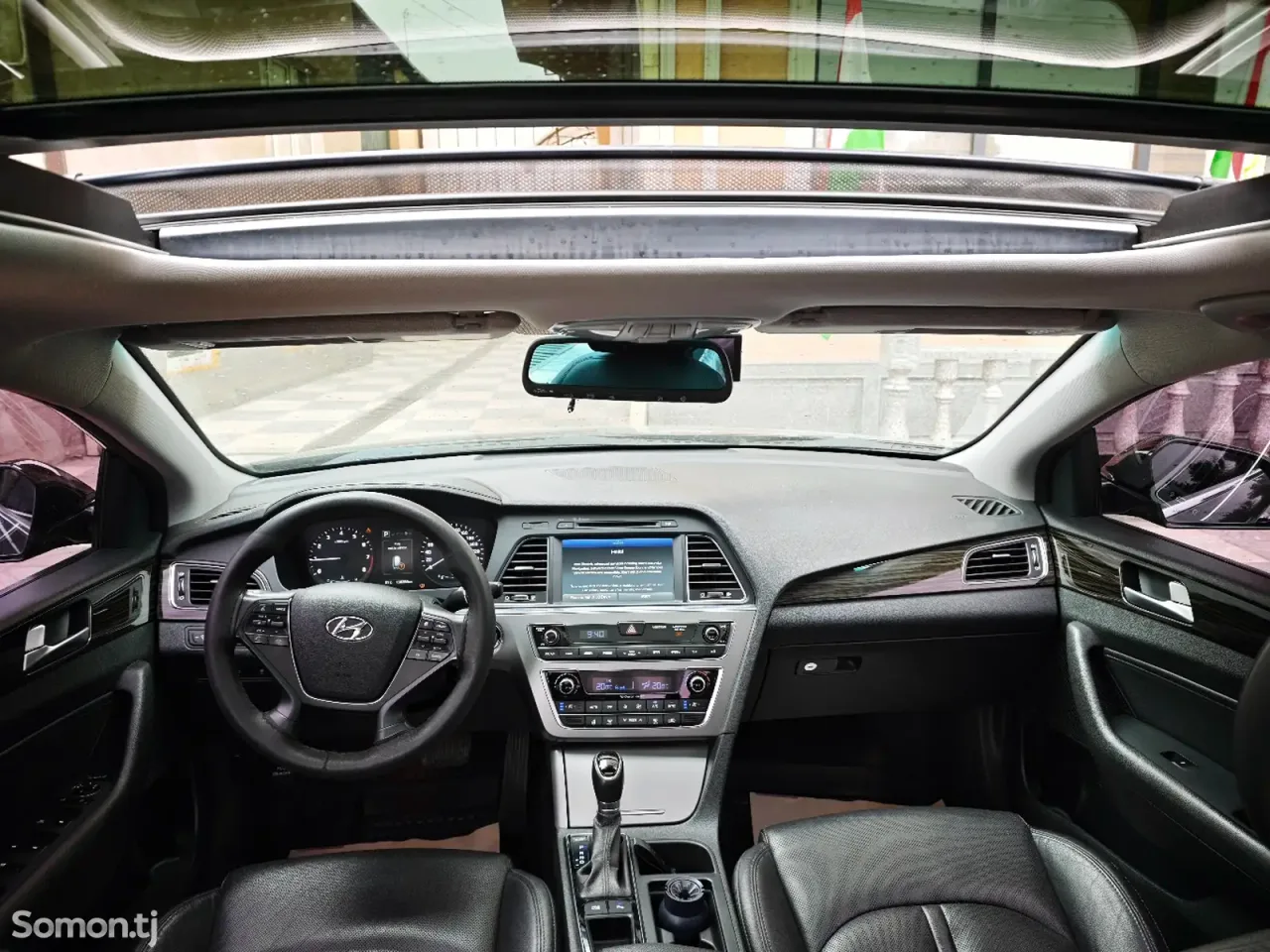 Hyundai Sonata 2016 · 2.0 AT