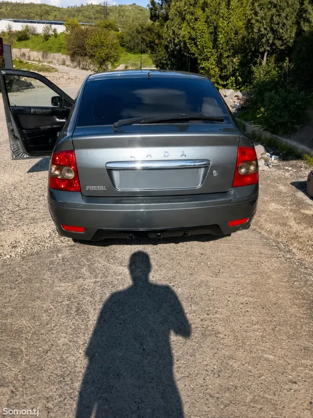Lada (ВАЗ) Priora 2009 · 1.6 MT