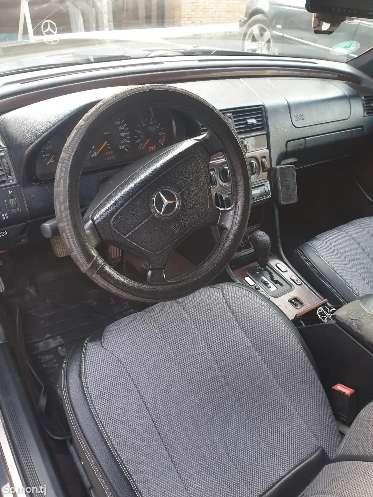 Mercedes-Benz C class 1996 · 1.8 AT