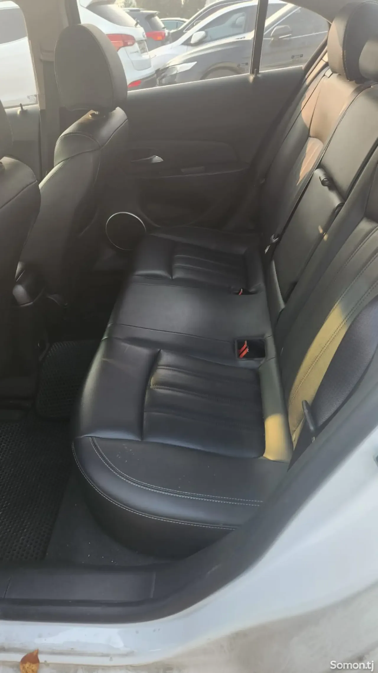 Chevrolet Cruze 2014 · 1.4 AT