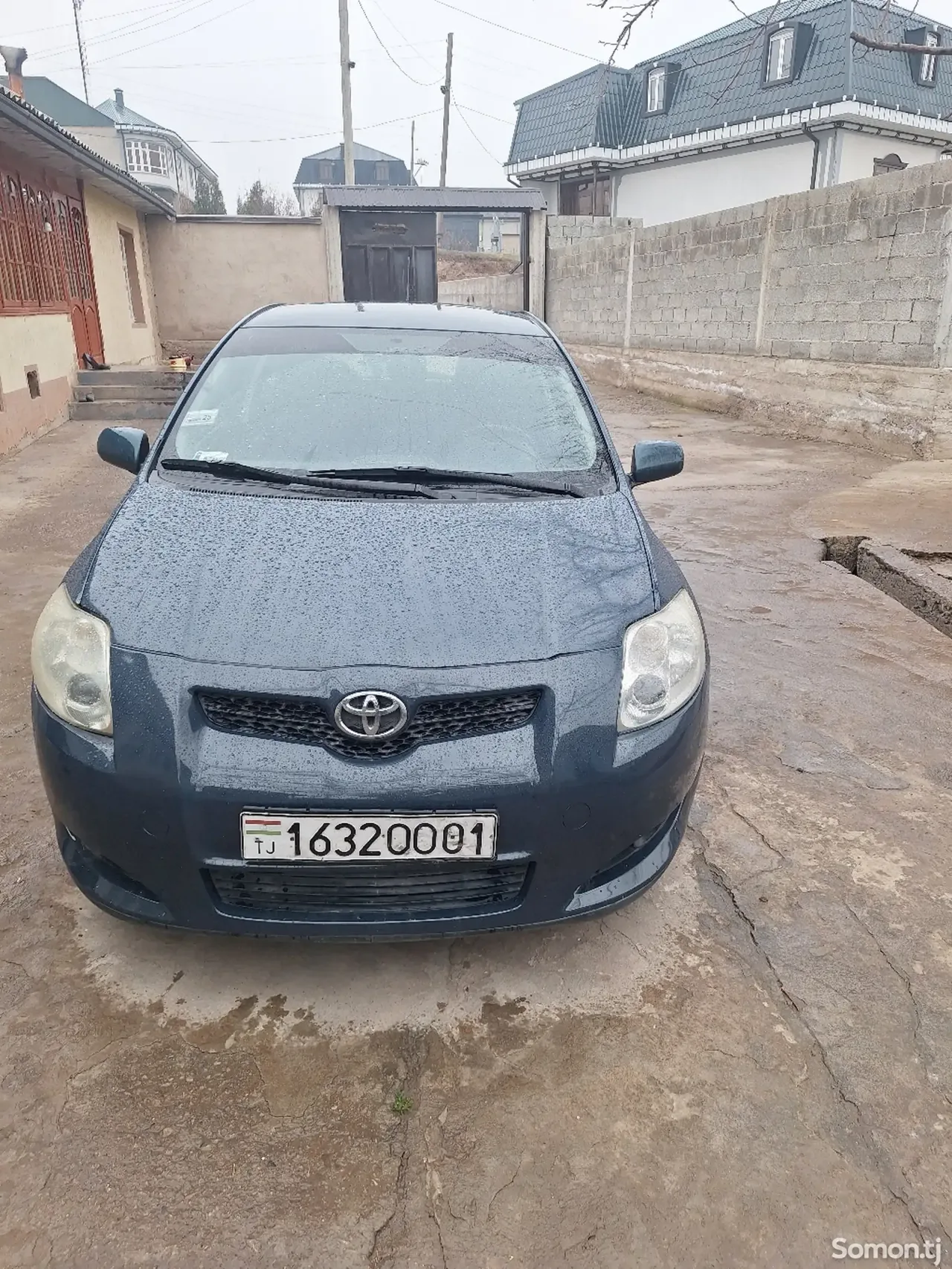 Toyota Auris 2007 · 1.8 MT