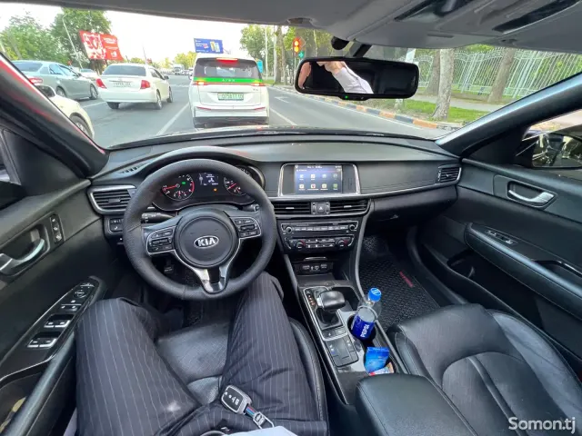 Kia Optima 2017 · 2.4 AT