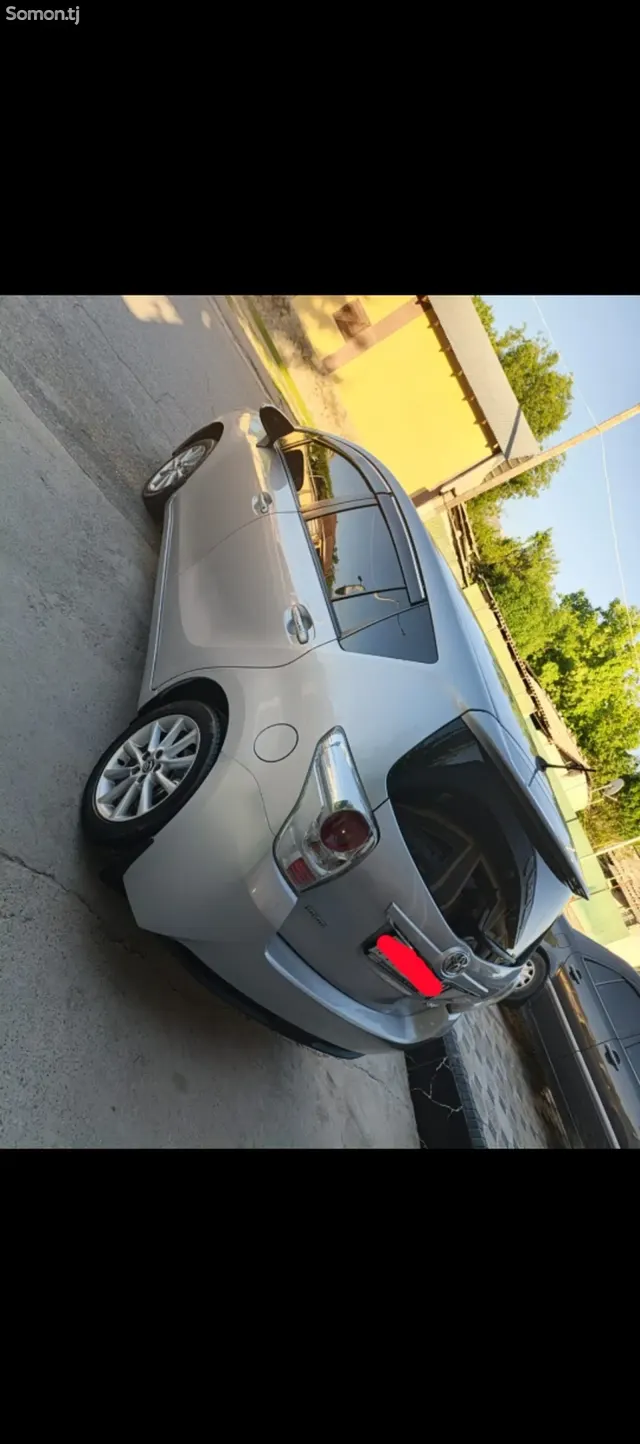 Toyota Verso 2015 · 1.6 MT