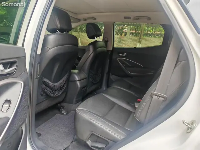 Hyundai Santa Fe 2014 · 2.4 AT