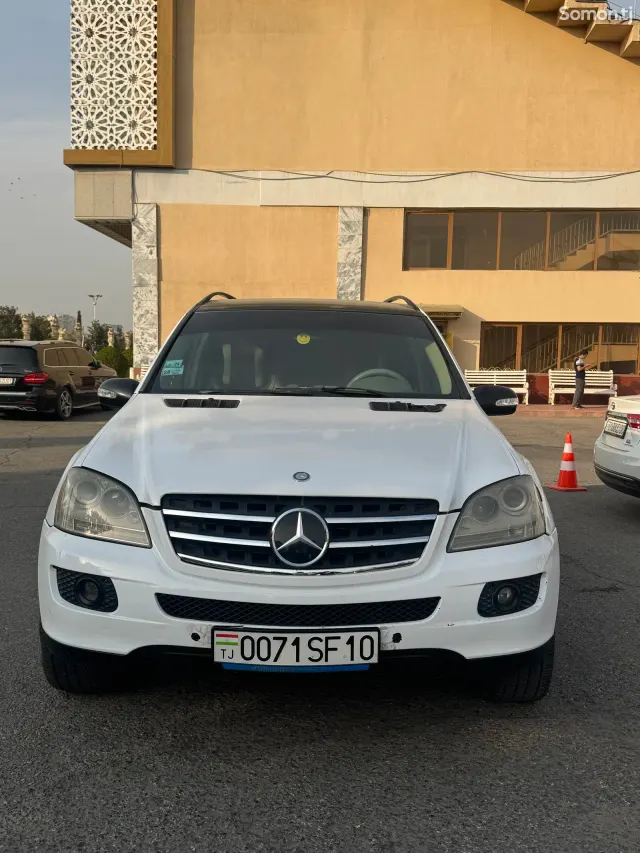 Mercedes-Benz ML class 2008 · 3.5 AT