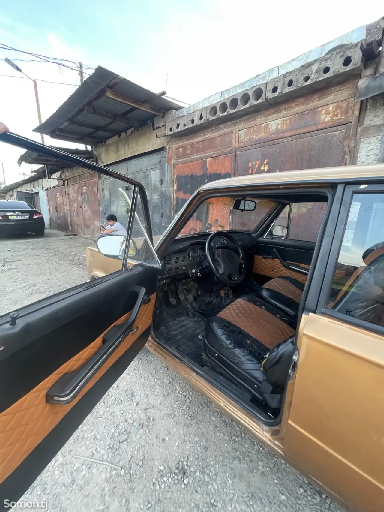 Lada (ВАЗ) 2101 1983 · 1.3 MT