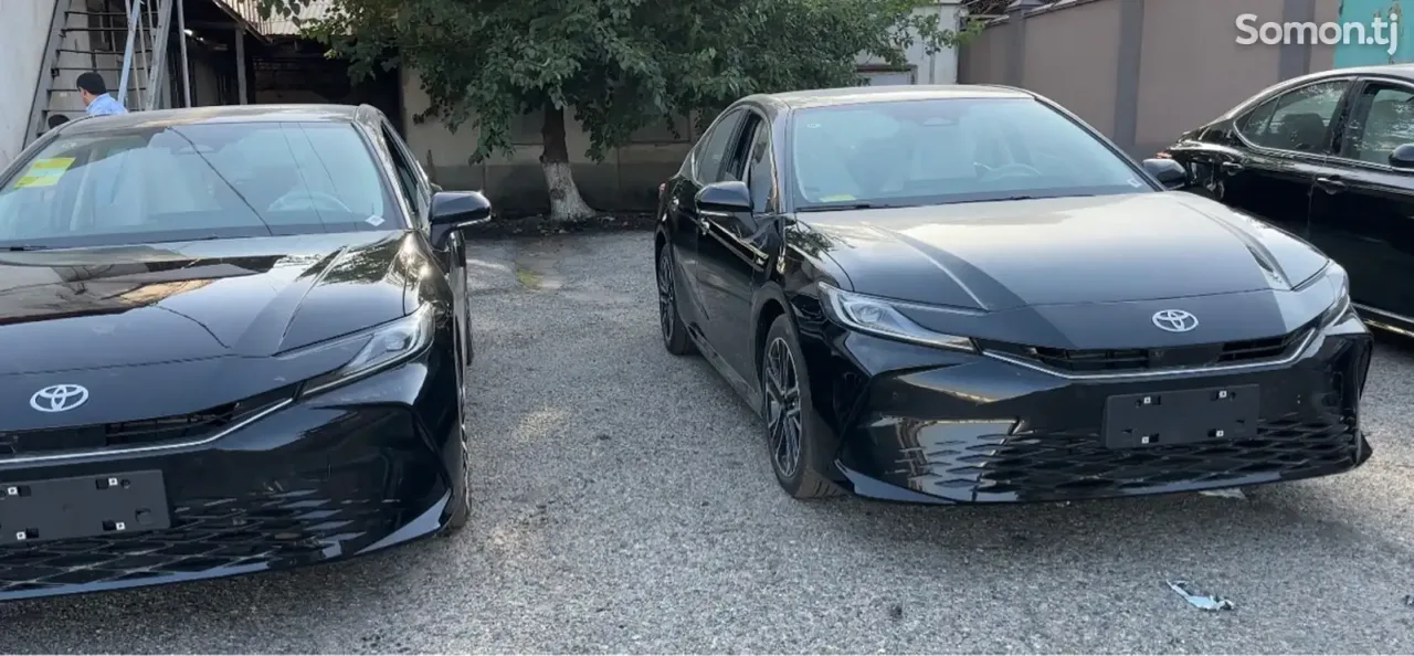 Toyota Camry 2026 · 2.5 CVT