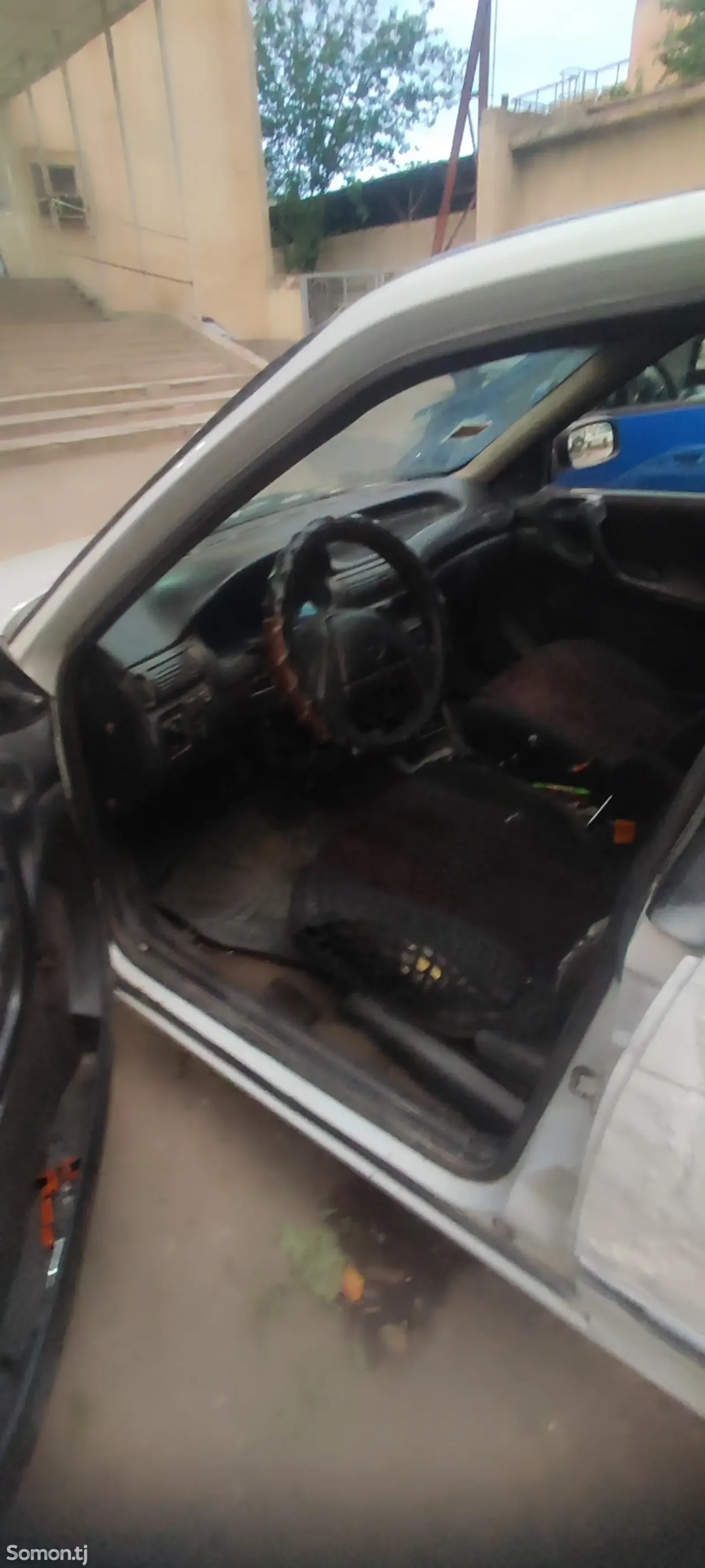 Opel Astra F 1993 · 1.6 MT