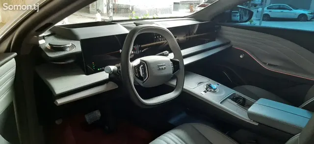Geely Galaxy E8 2024 · AT