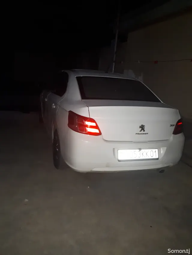Peugeot 308 2018 · 1.6 MT