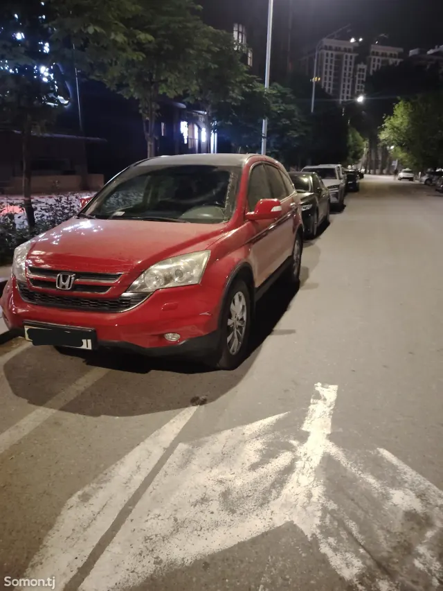 Honda CR-V 2011 · 2.0 AT
