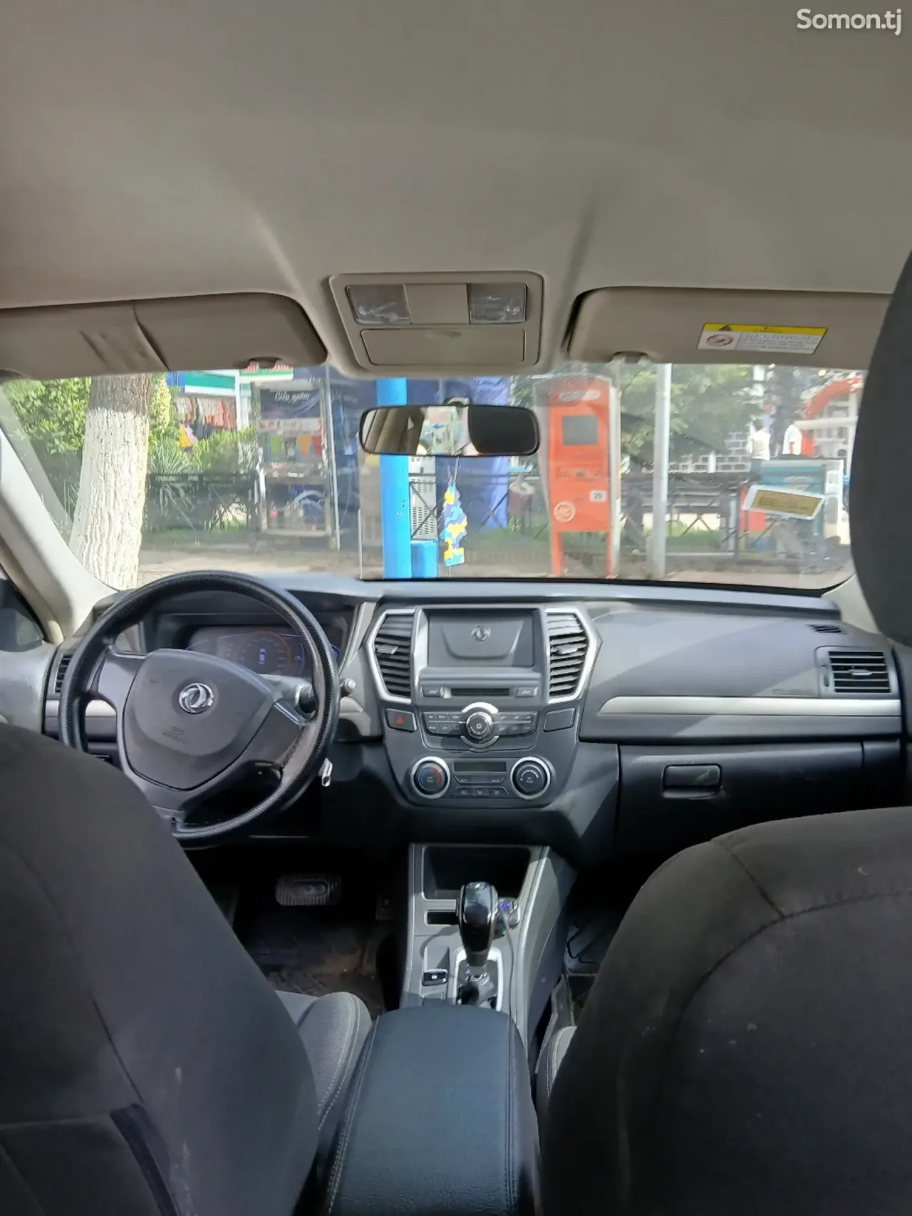 Dongfeng L7 2020 · AT