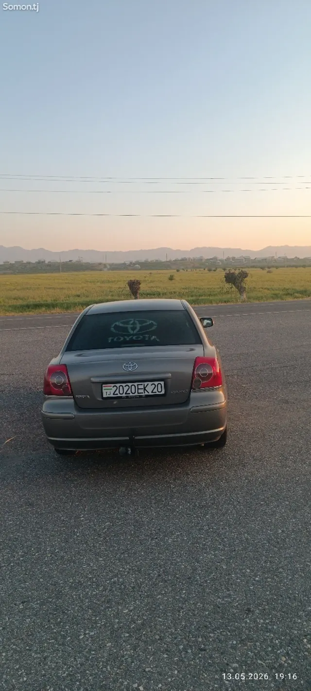 Toyota Avensis 2006 · 1.8 MT