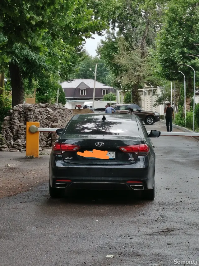 Hyundai Sonata 2015 · 3.0 AT