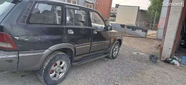 Ssang Yong Musso 2003 · 2.9 MT