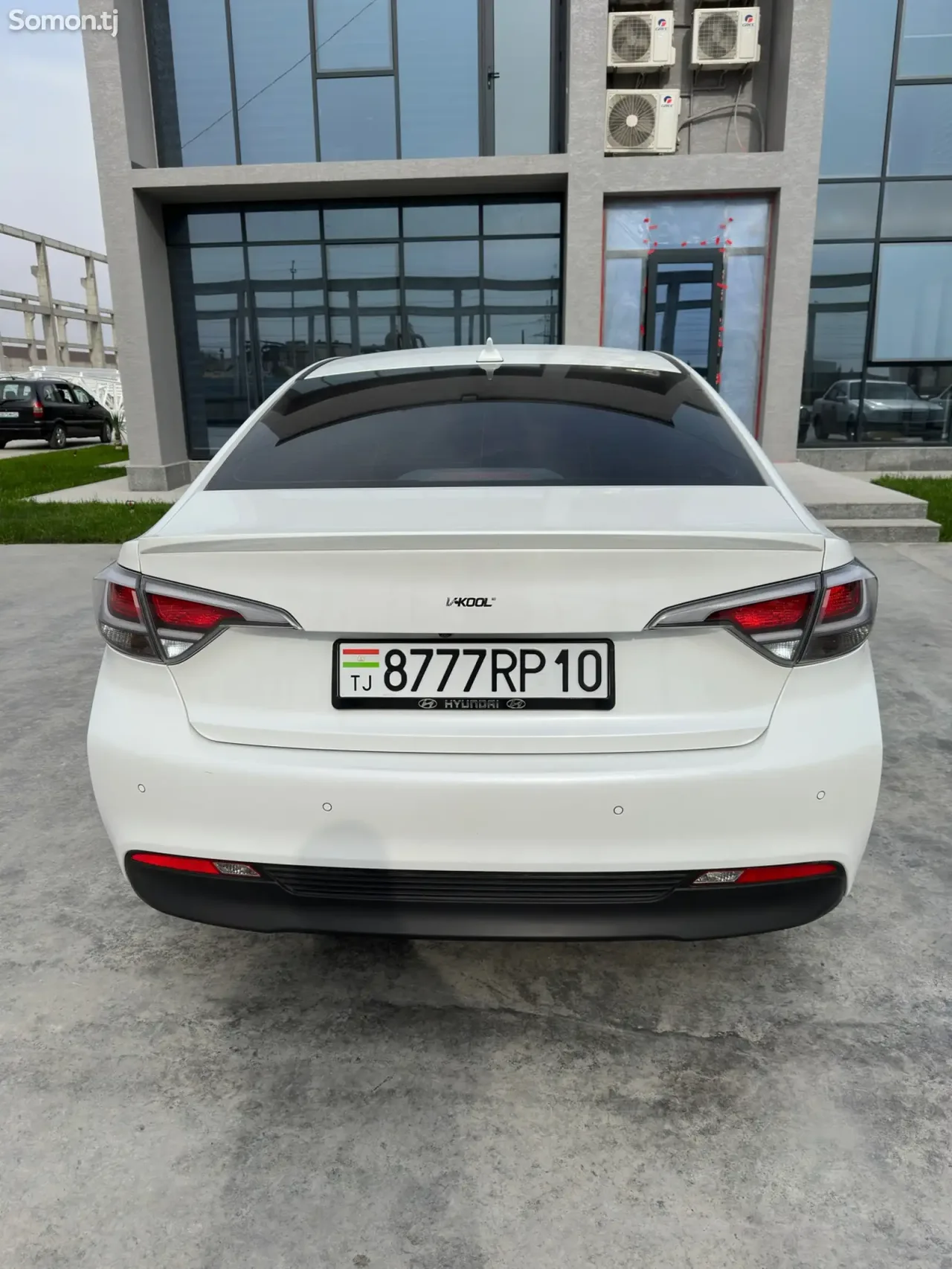 Hyundai Sonata 2015 · 2.0 AT
