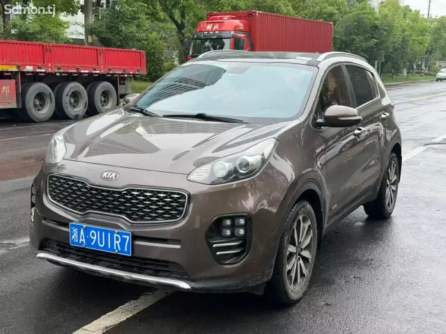 Kia K5 2016 · 1.6 AT