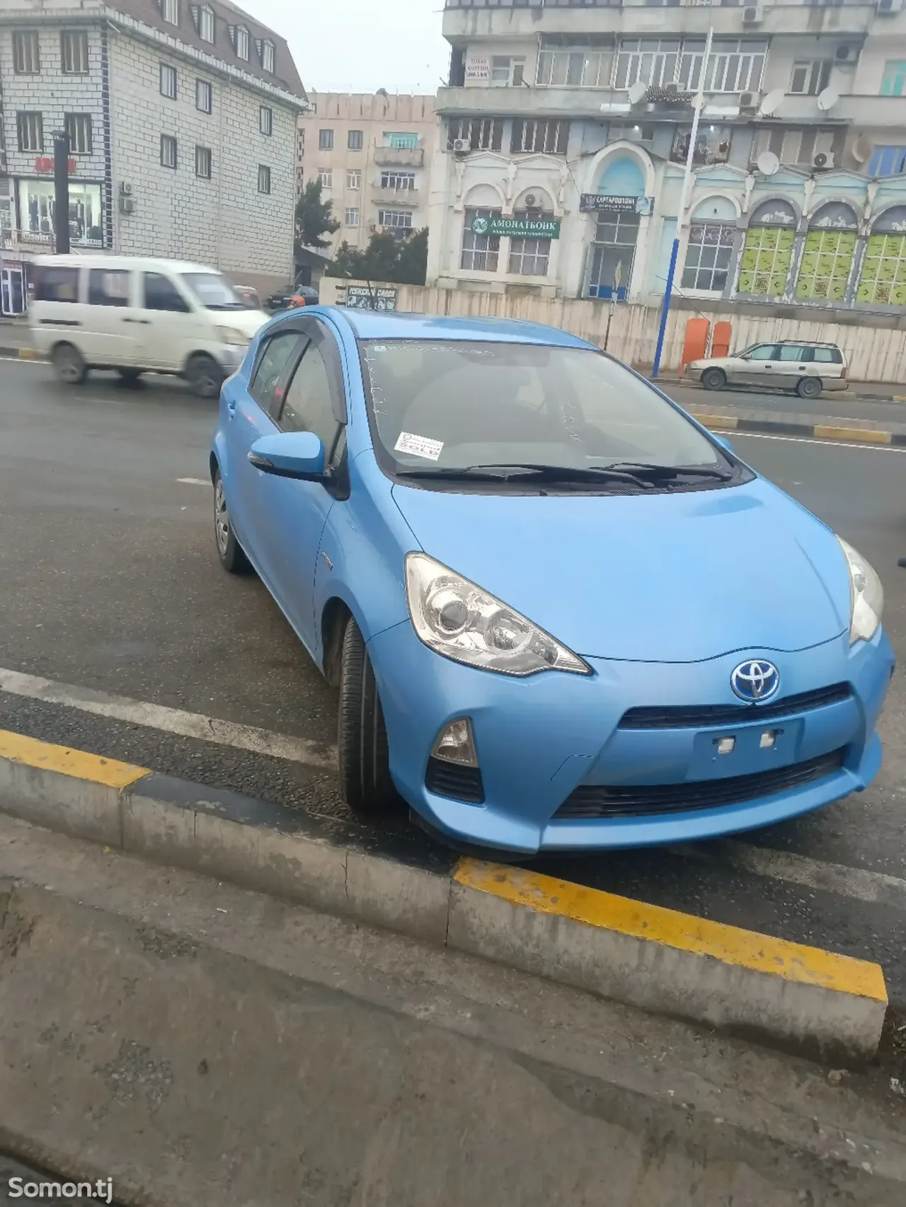 Toyota Aqua 2014 · 1.5 AT