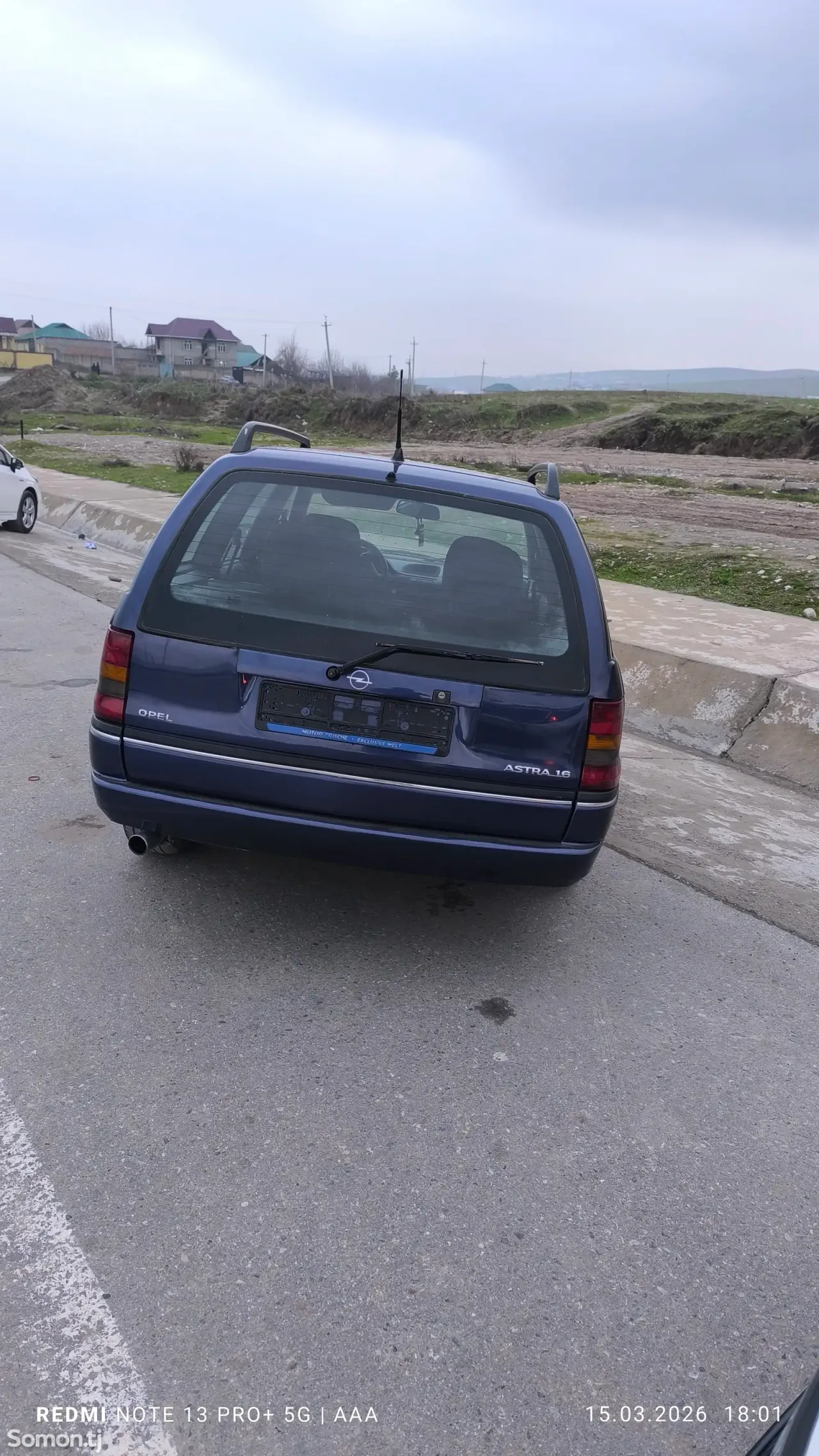 Opel Astra F 1998 · 1.6 MT