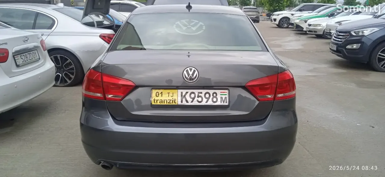 Volkswagen Jetta 2012 · 2.5 AT